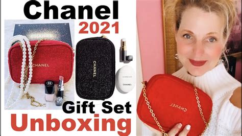 where to buy chanel holiday gift set